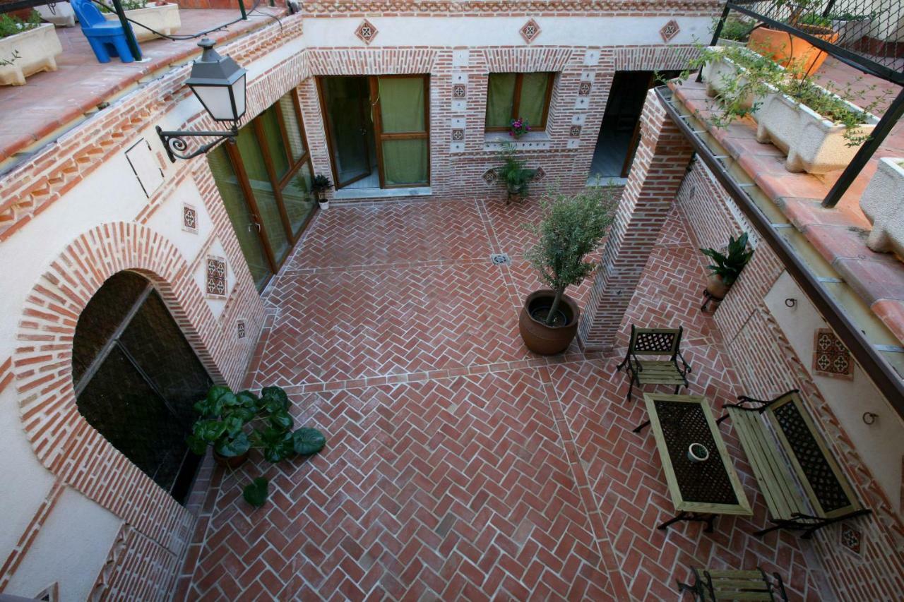 Apartmentos El Alfar Del Sacramento Toledo Esterno foto